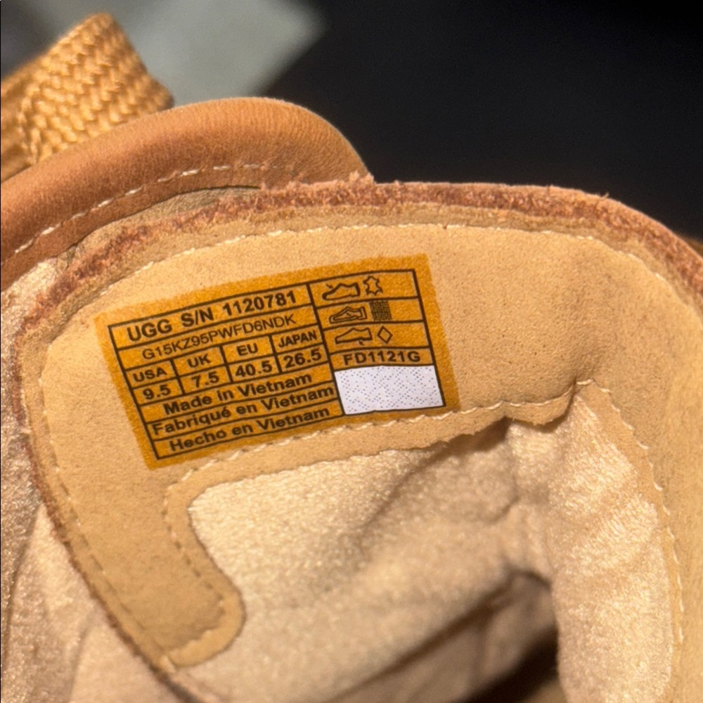 UGG Tan Combat Moto Boots with Lace-Up Design 9.5 - Picture 5 of 7